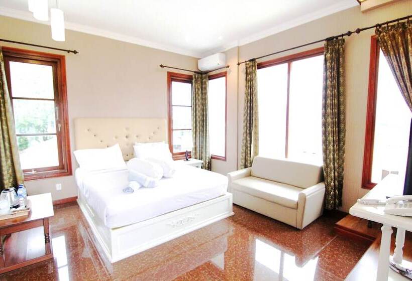 Номер Deluxe, Family Hotel Gradia 1