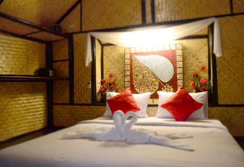 Семейное Бунгало, Eco Lanta Hideaway Beach Resort