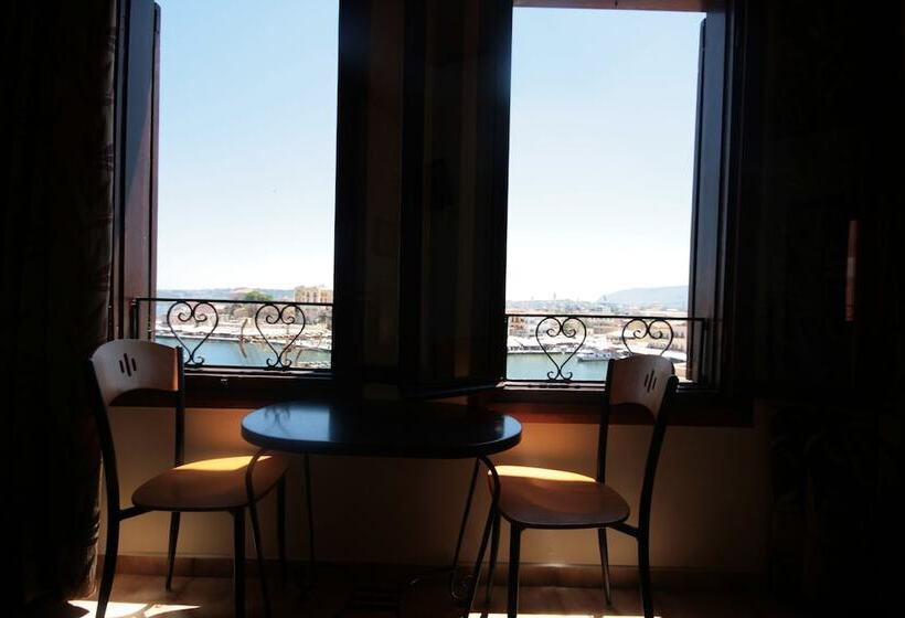 Triple Room Sea View, Helena