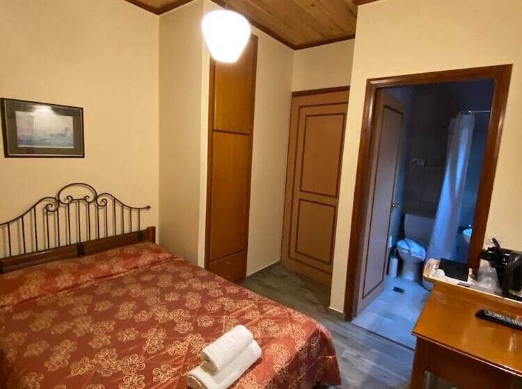 带海景的标准单人间, Helena