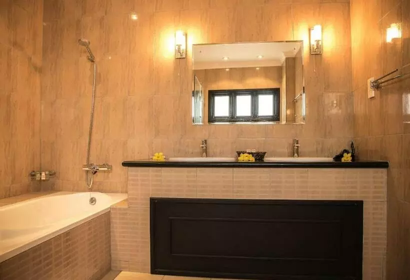 اتاق استاندارد, Oasis Hotel Restaurant & Spa