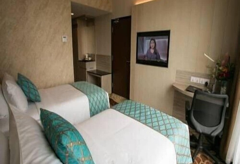 Номер Deluxe, V8