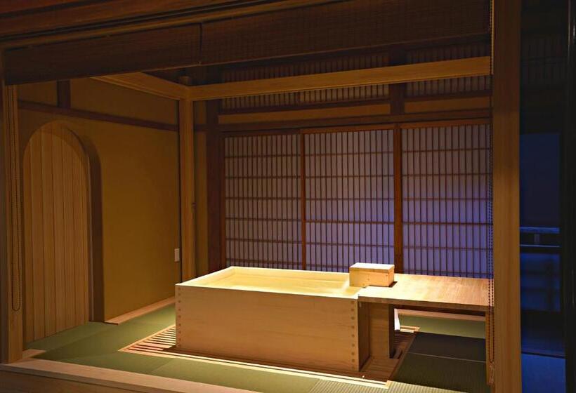 סוויטה, Nazuna Kyoto Nijojo