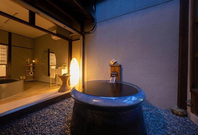 Люкс, Nazuna Kyoto Nijojo