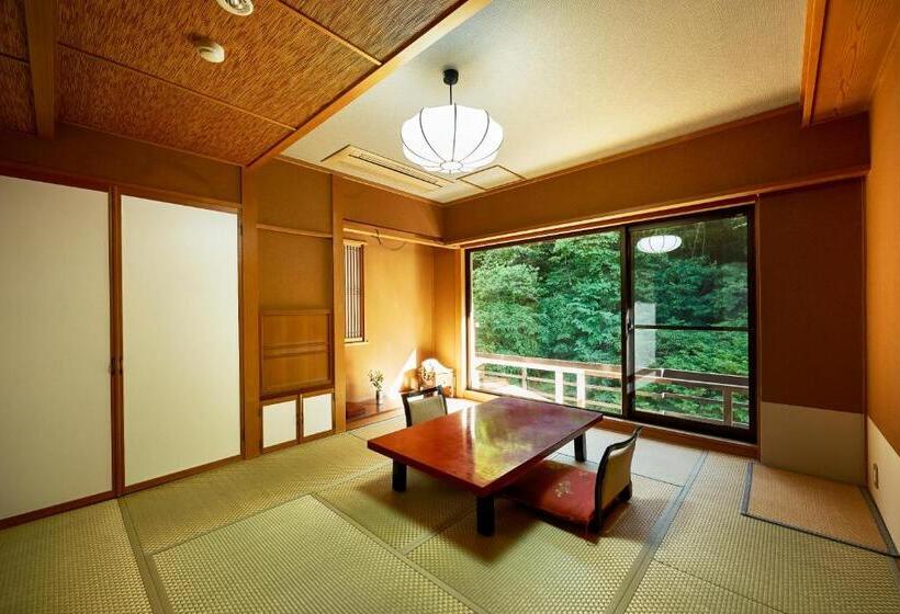 Номер Стандарт, Shima Onsen Toshimaya