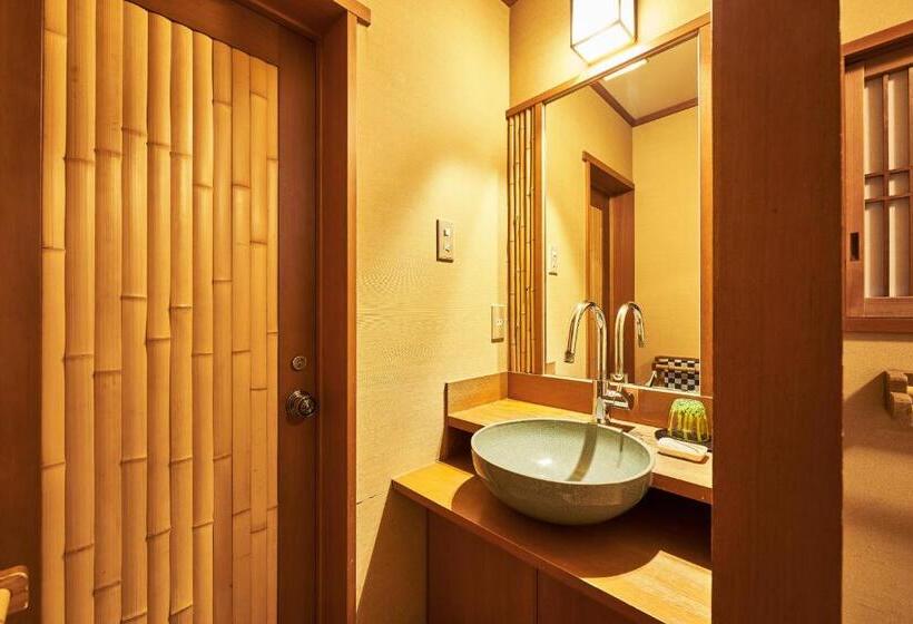 Четырехместный Номер Стандарт, Shima Onsen Toshimaya