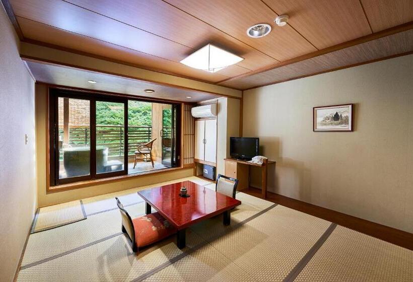 Номер Стандарт Трехместный, Shima Onsen Toshimaya