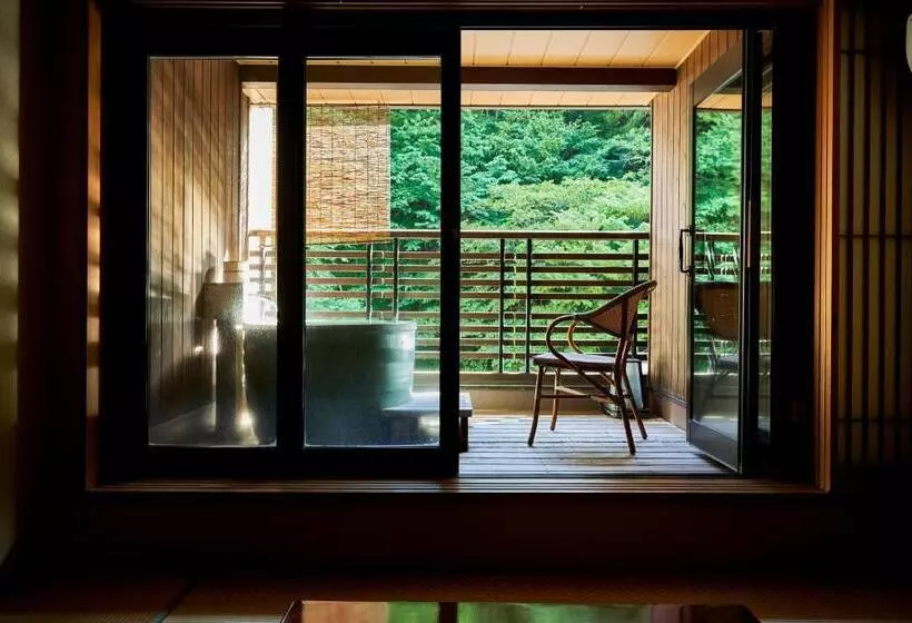 スタンダードトリプルルーム, Shima Onsen Toshimaya