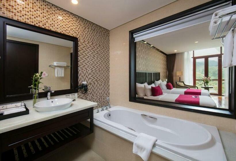 マウンテンビューデラックスルーム, Swiss Belresort Tuyen Lam