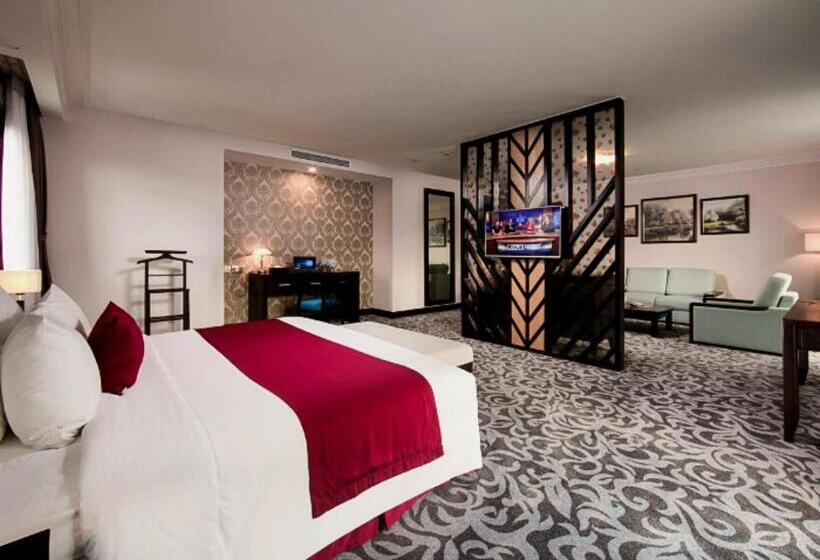 ロイヤルスイート, Swiss Belresort Tuyen Lam