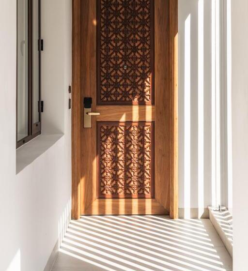 山の見えるジュニアスイート, Dusit Thani Himalayan Resort Dhulikhel, Nepal