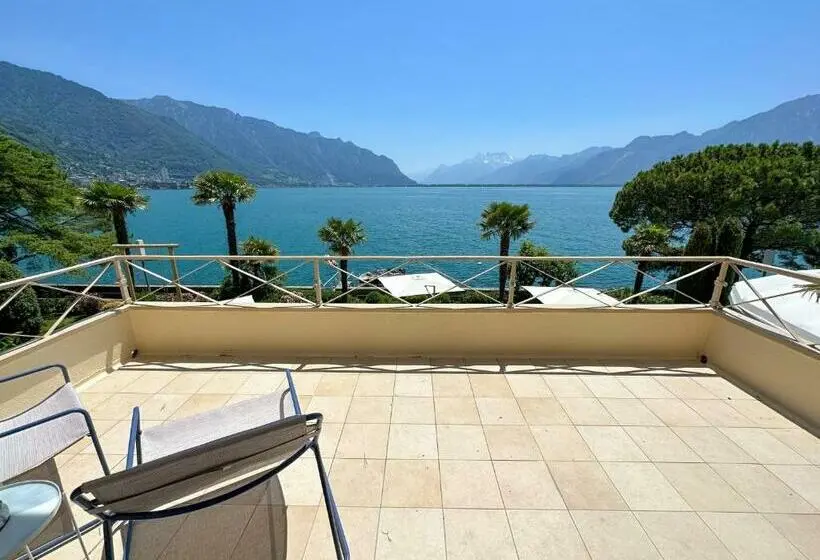 سوییت سوپریور با چشمانداز دریا, Jetty Montreux