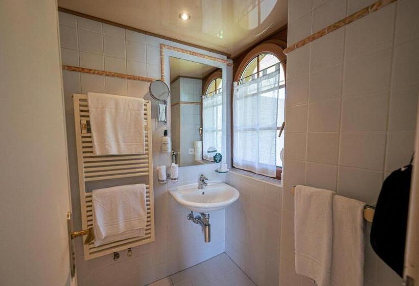 Standardzimmer, Jetty Montreux