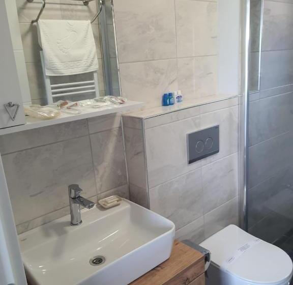 جناح مزوَّد بشرفة, La Vie En Rose Hotel By Sogutdagi Isparta