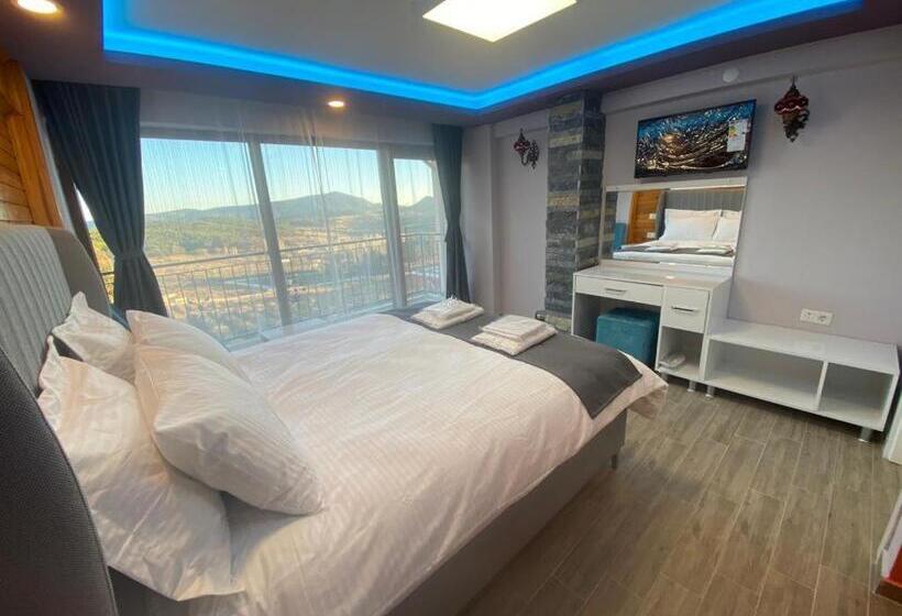 جناح مزوَّد بشرفة, La Vie En Rose Hotel By Sogutdagi Isparta