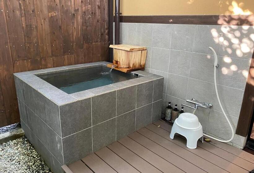 Standard room with outdoor bath, 那古井館別邸　玉響[tamayura]