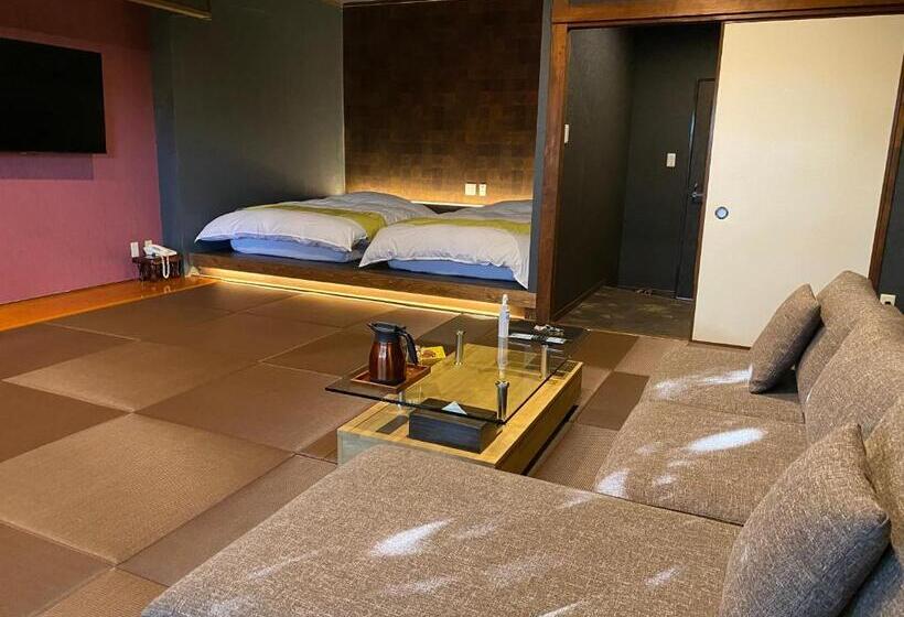 Standard room with outdoor bath, 那古井館別邸　玉響[tamayura]