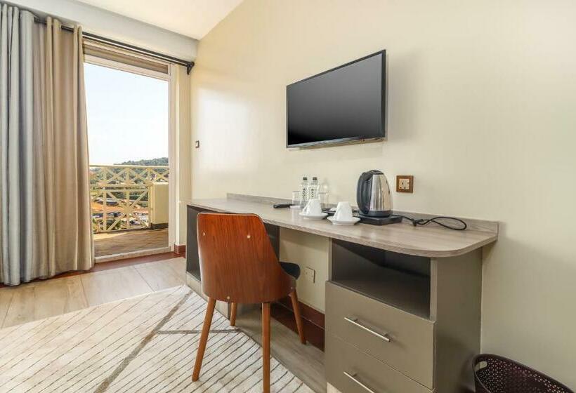 اتاق لوکس, Dallas Premiere