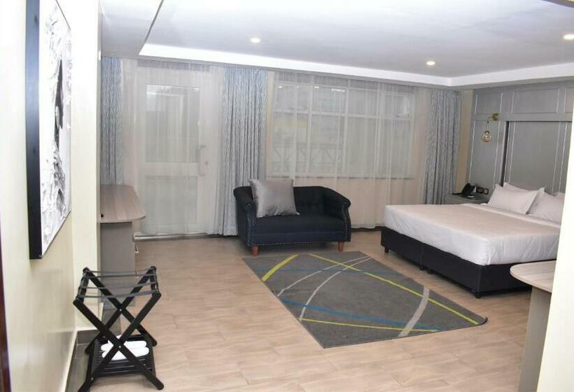 اتاق اکونومی, Dallas Premiere