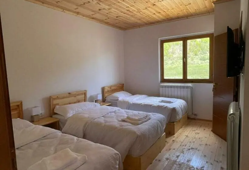Standard Kolmen Hengen Huone, Vermoshi Tdc