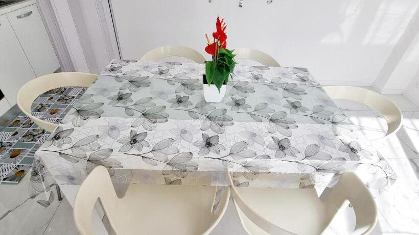 اتاق استاندارد, Guest Holiday Piave 4