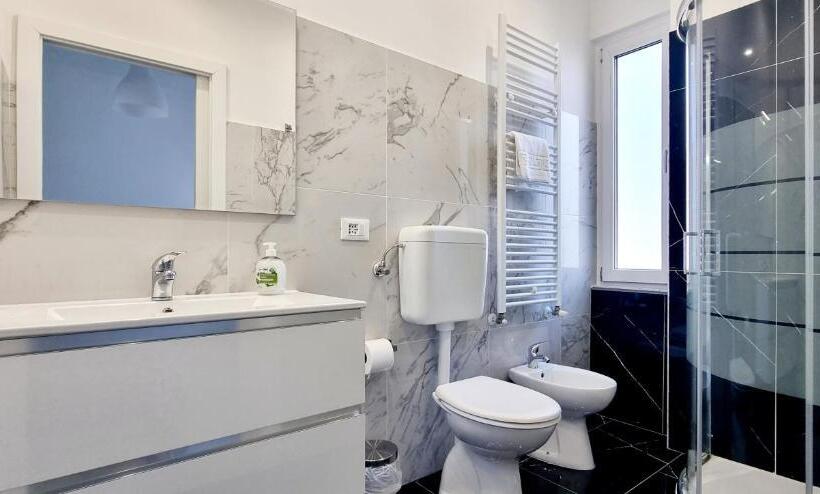 اتاق استاندارد, Guest Holiday Piave 4
