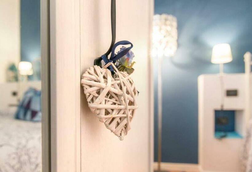 اتاق استاندارد, Tre Sestieri Terrace   Canal View 2024