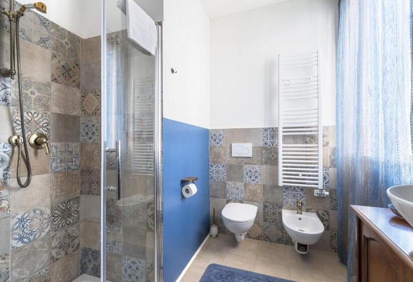 اتاق استاندارد, Tre Sestieri Terrace   Canal View 2024