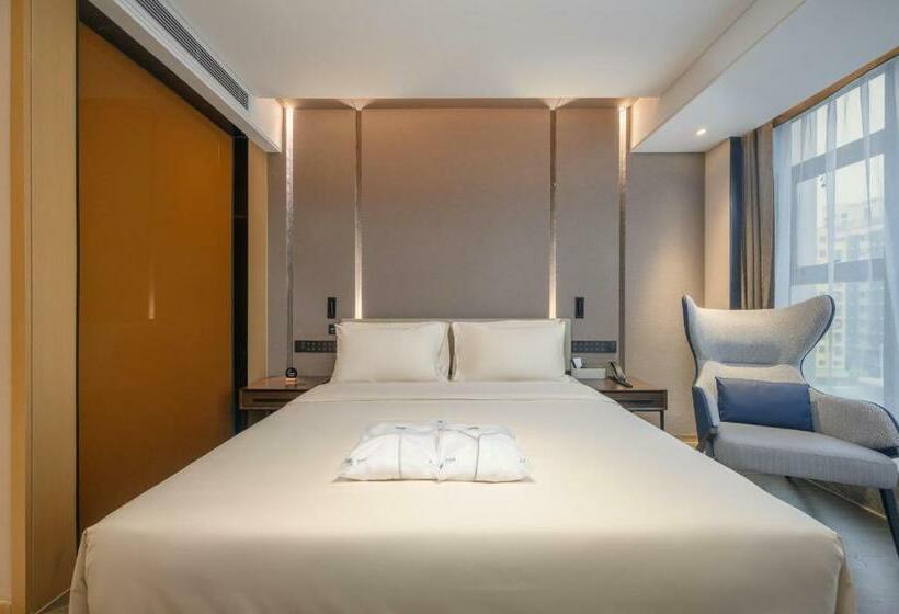 Номер Superior, Atour Hotel Dongguan Songhan Lake