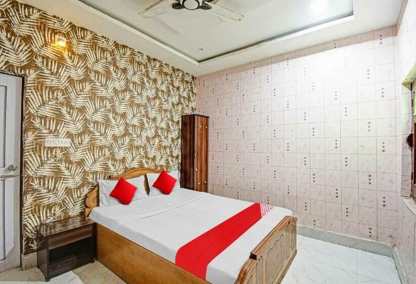 Трехместный Номер Классика, Collection O Hindustan Vila