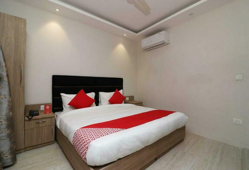 Номер Стандарт, Oyo Flagship Easy Homes