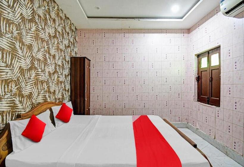 Трехместный Номер Классика, Collection O Hindustan Vila