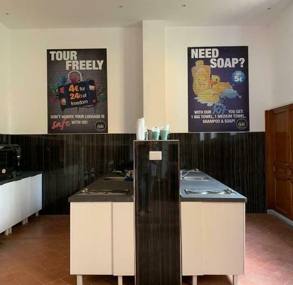 تختخواب در اتاق مشترک, New Generation Hostel Prague Center