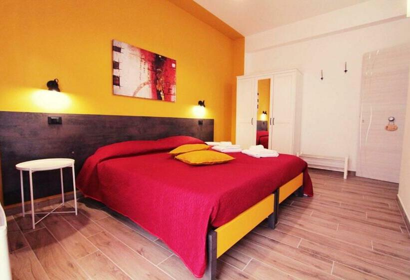 スタンダードルーム, Oltremare