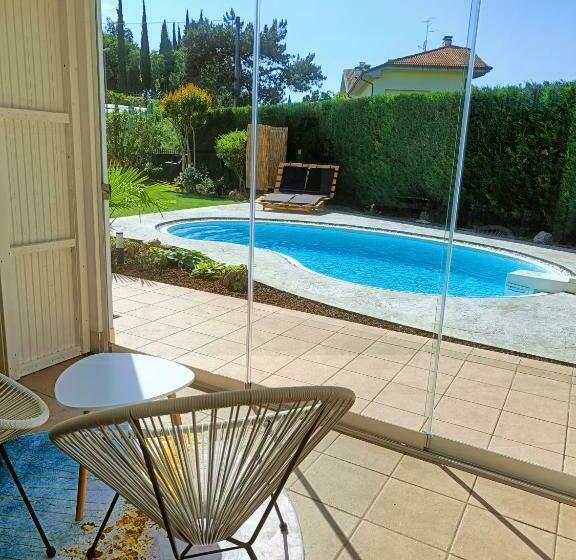 스탠다드 룸, Picnic Room And Pool