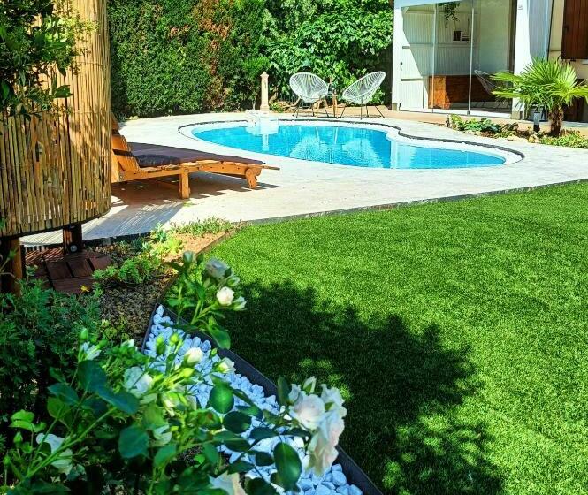 스탠다드 룸, Picnic Room And Pool