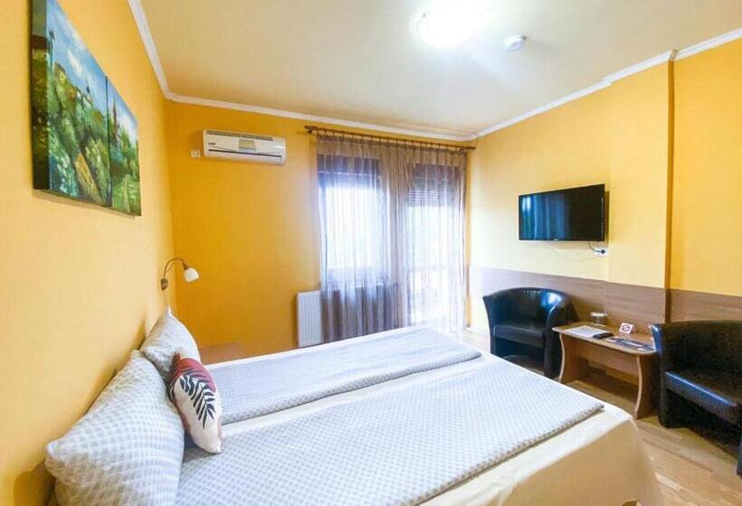 디럭스 룸, Pensiunea Tirol Baile Felix