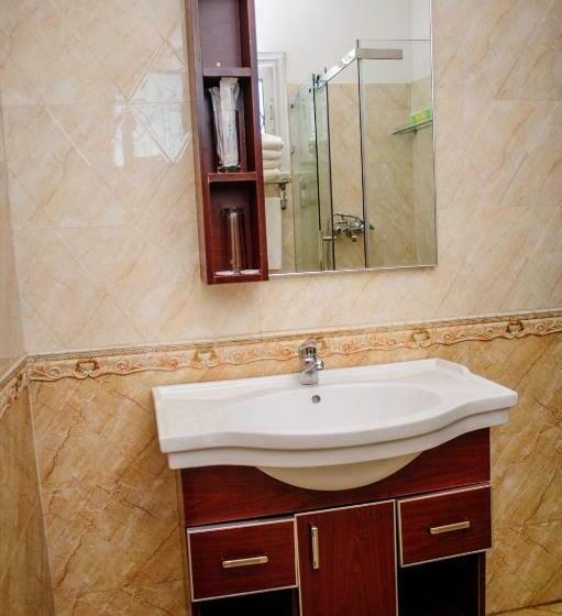 سوییت خانوادگی, Hôtel Sky Blue Mada