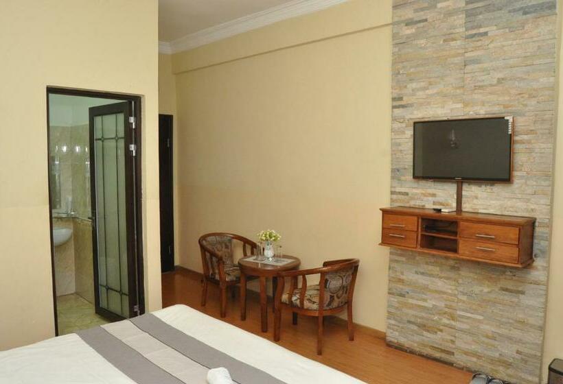 اتاق استاندارد, Hôtel Sky Blue Mada