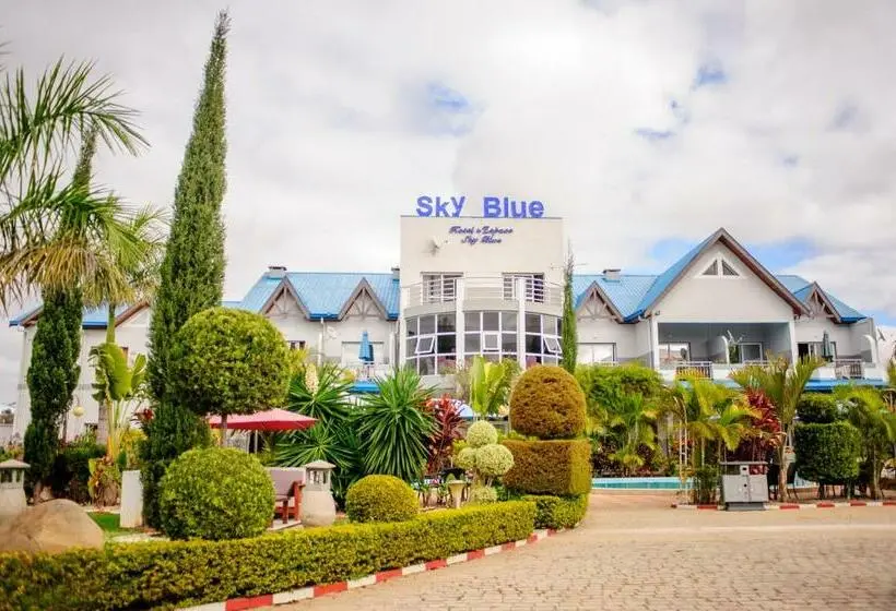 اتاق خانوادگی, Hôtel Sky Blue Mada