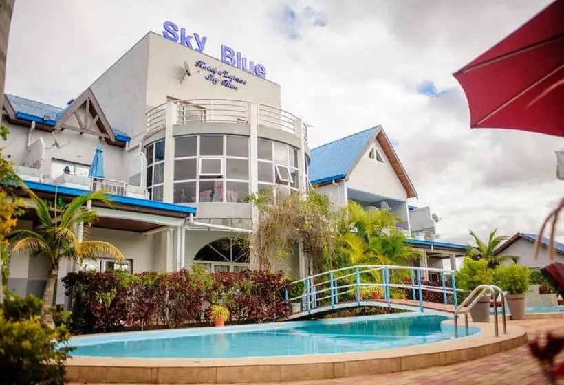 اتاق خانوادگی, Hôtel Sky Blue Mada