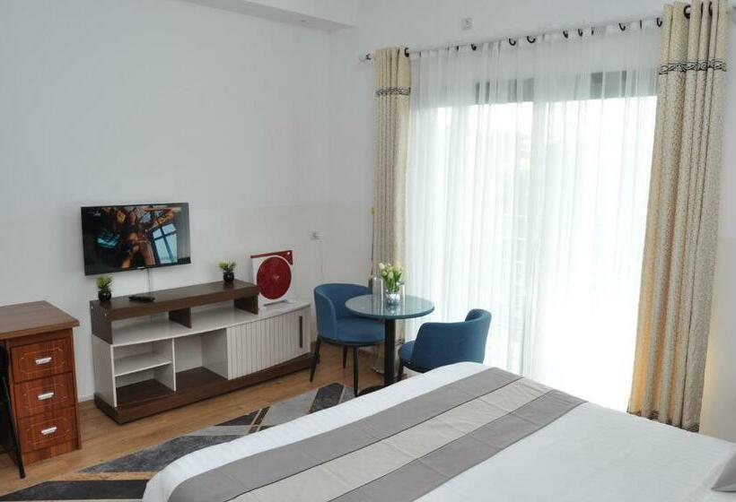 اتاق لوکس, Hôtel Sky Blue Mada