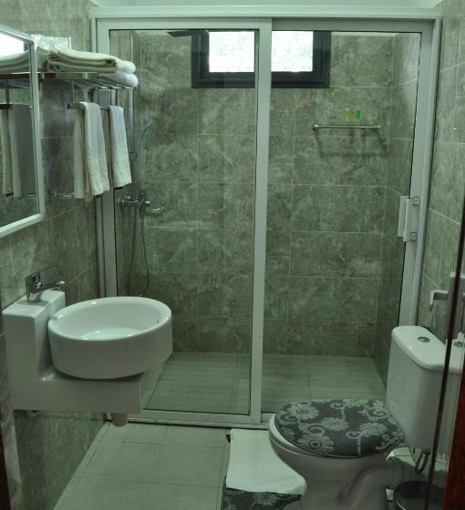 اتاق لوکس, Hôtel Sky Blue Mada