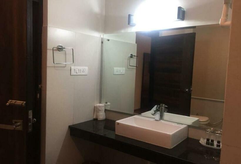 غرفة ديلوكس, The Maitreya Ladakh