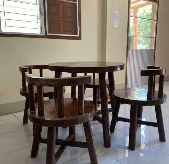 ３ベッドルームハウス, Baanpak Chomdoi