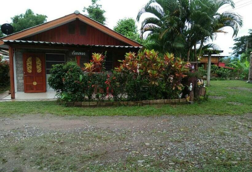 בית, 3 חדרי שינה, Baanpak Chomdoi