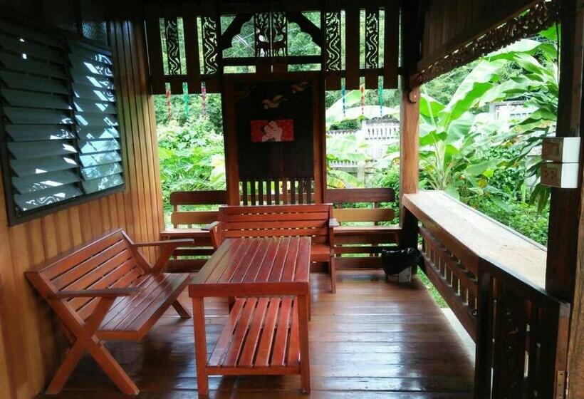 חדר סטנדרט, Baanpak Chomdoi