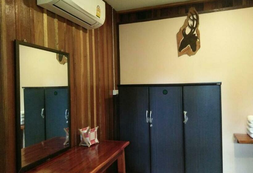 חדר סטנדרט, Baanpak Chomdoi