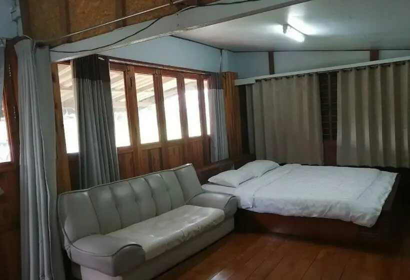 Talo 1 Makuuhuone, Baanpak Chomdoi