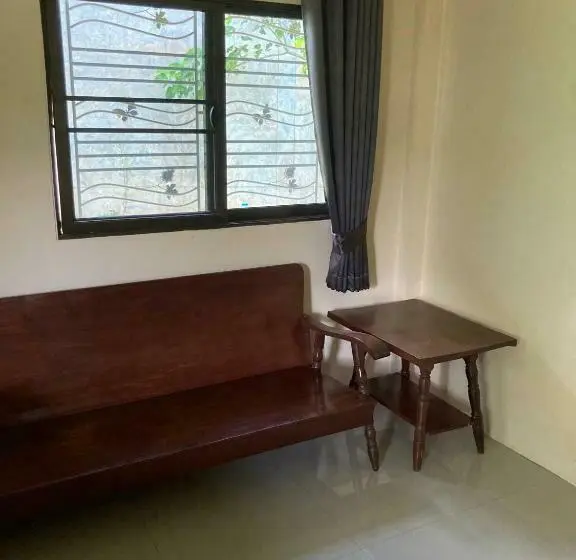 Villa 1 Makuuhuone, Baanpak Chomdoi